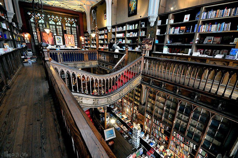 Come vendere cinque libri in libreria e guadagnare un sorriso